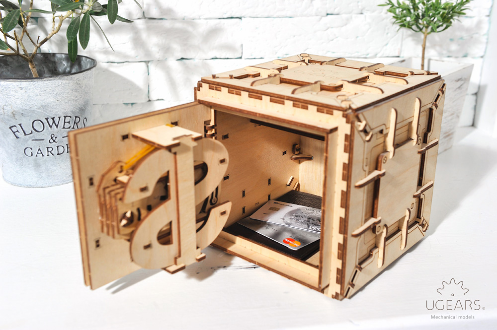 personal code ugears safe model